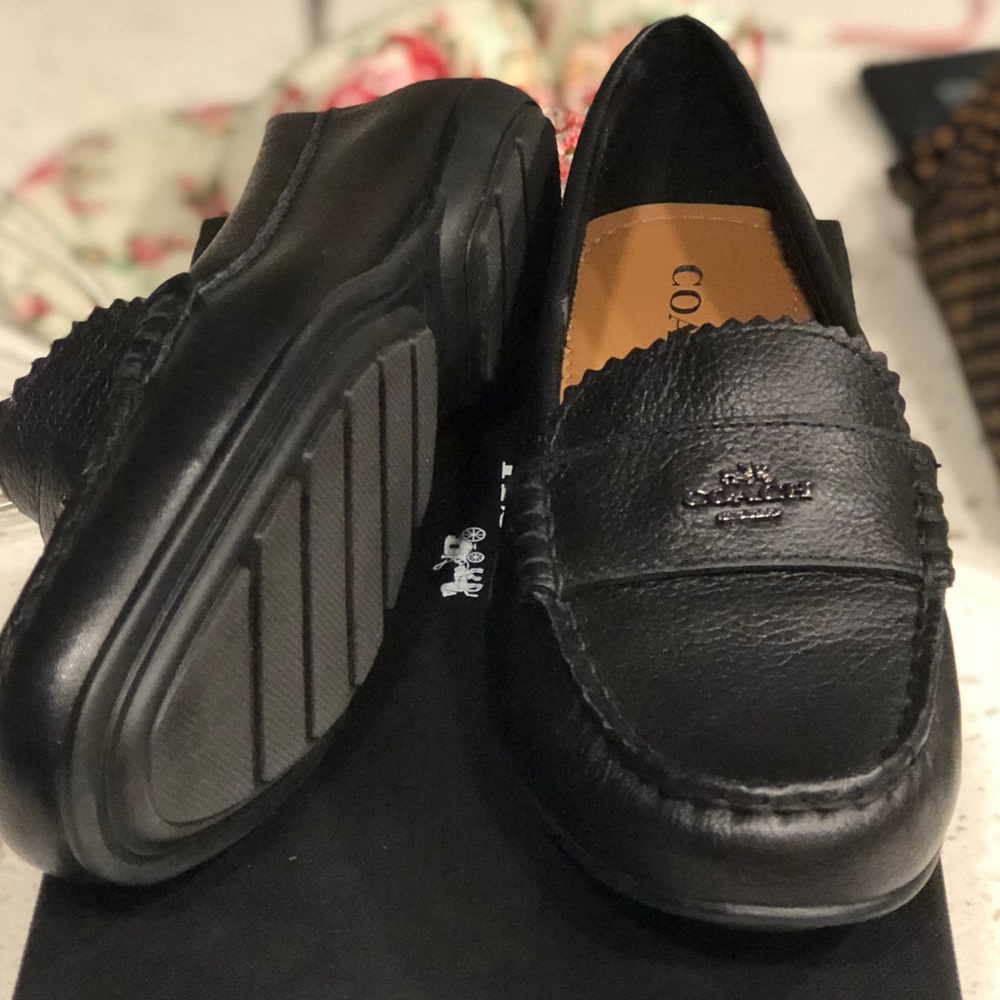 Coach Flats - New